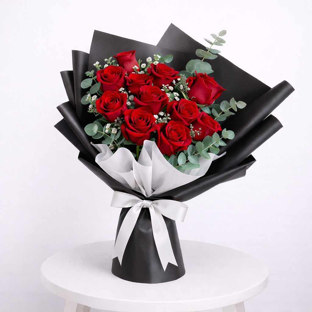 Midnight Elegance Bouquet – 10 Red Roses